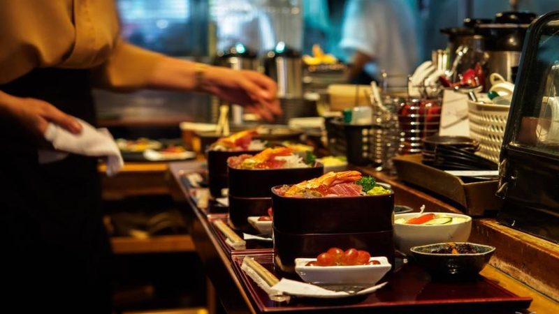 休闲食品礼盒装与散装：包装背后的差异解析