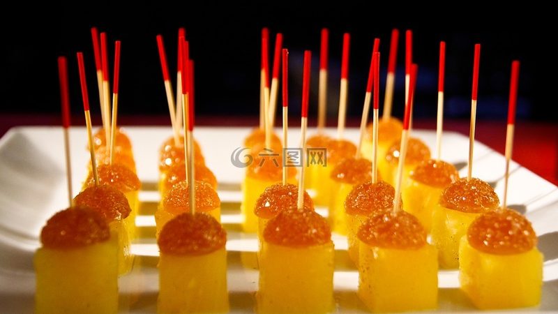 小品牌如何与食品代工厂有效沟通
